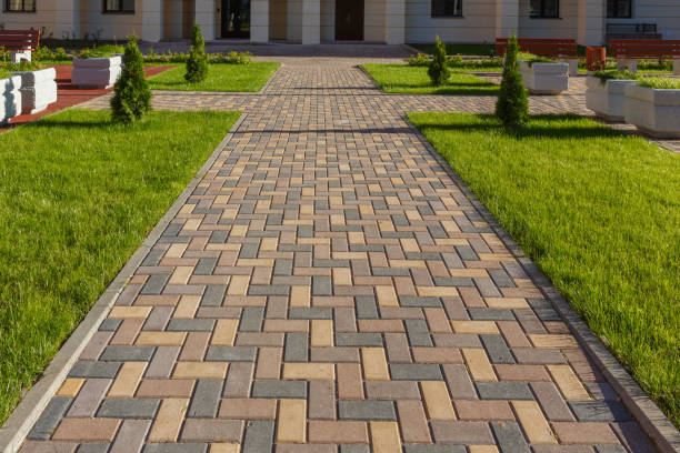 Best Interlocking Driveway Pavers  in Mishicot, WI